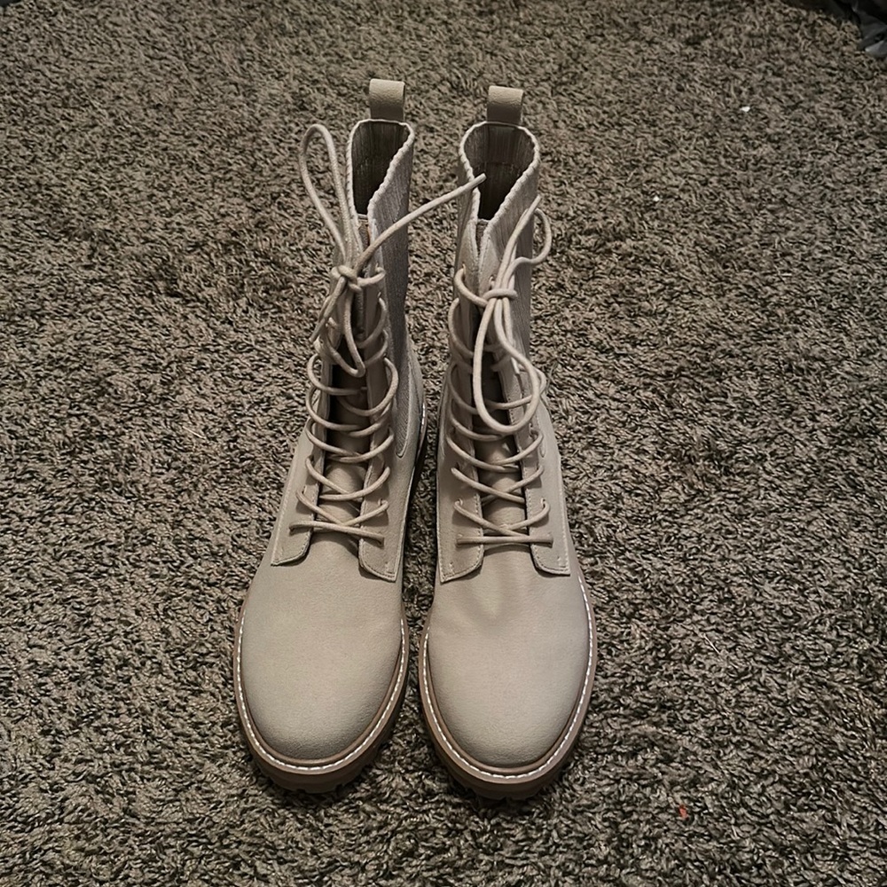 Oasis Society Boots